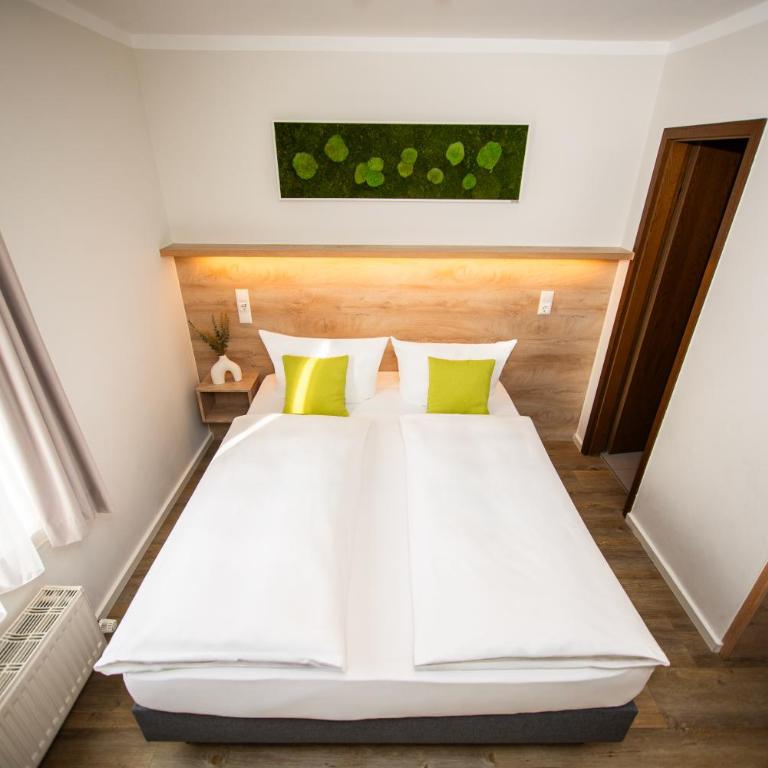 Hotel Perlach Allee by Blattl - Superior Queen Room - 16