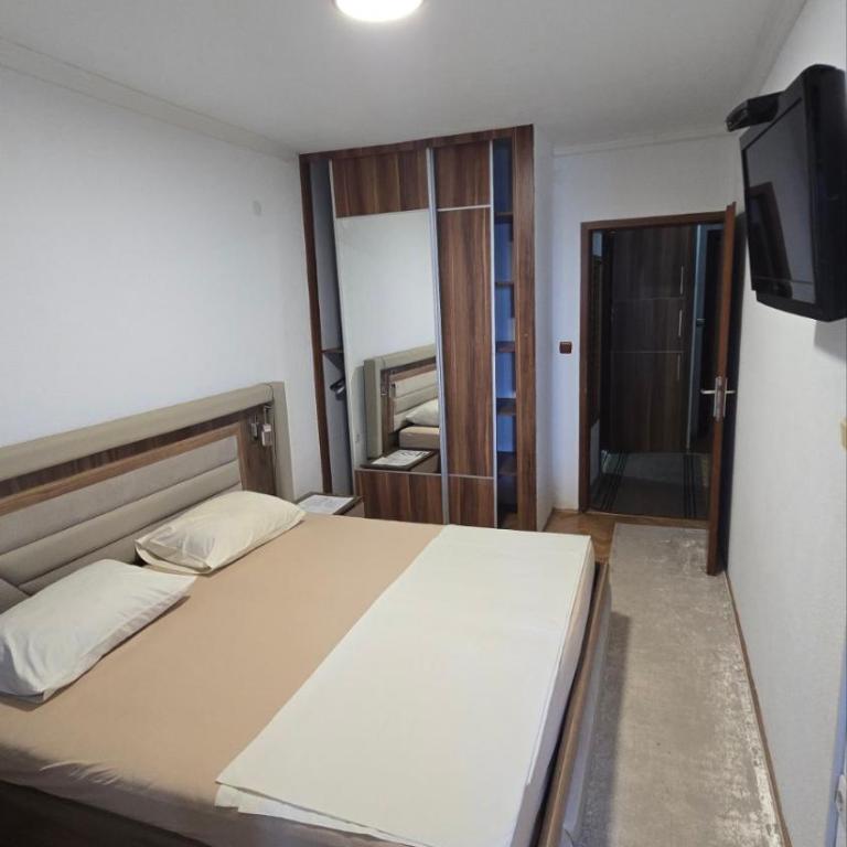BETA Hause - Deluxe Double or Twin Room with Sea View - 3