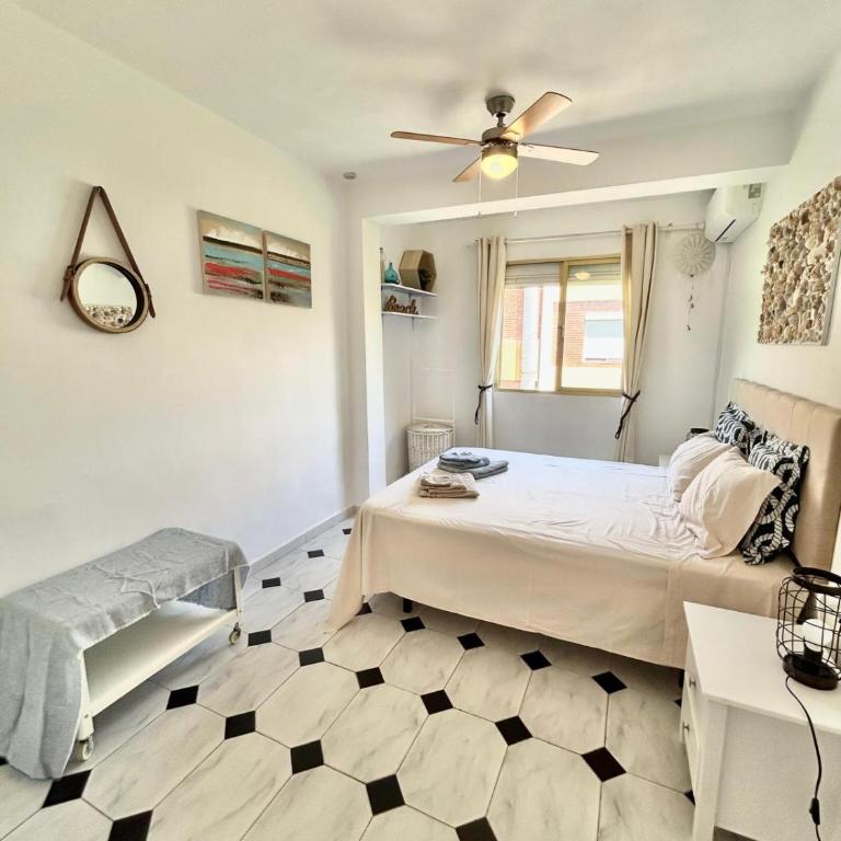 Charming Central Marbella Apartment 2 min to Beach - Apartamento con balcón - 5