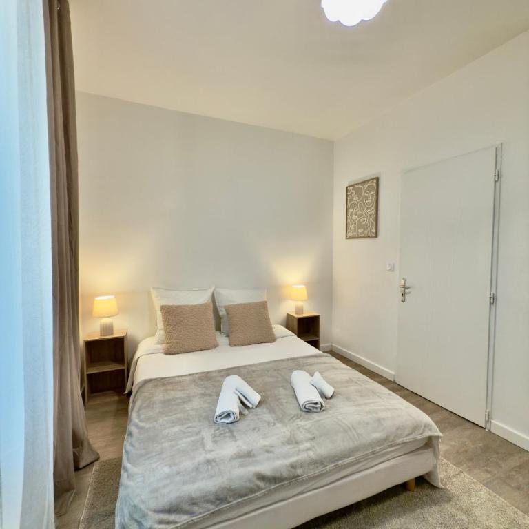 Studio 4 lumineux Av Garibaldi - DABNB - Appartement 1 Chambre - 3