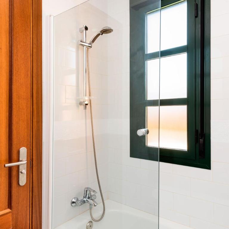 Genteel Home Zaragoza - Apartamento Dúplex con 3 dormitorios y terraza - 14