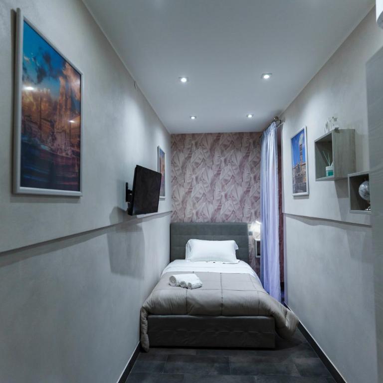 Julia Luxury Suite Rome - Camera Singola Ampia - 1