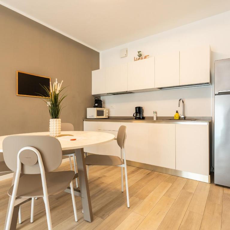 Sun Beach Residence con Piscina - Piazza Brescia - Adria Holiday Jesolo - FAMILY APARTMENTS - Two-Bedroom Apartment - 7