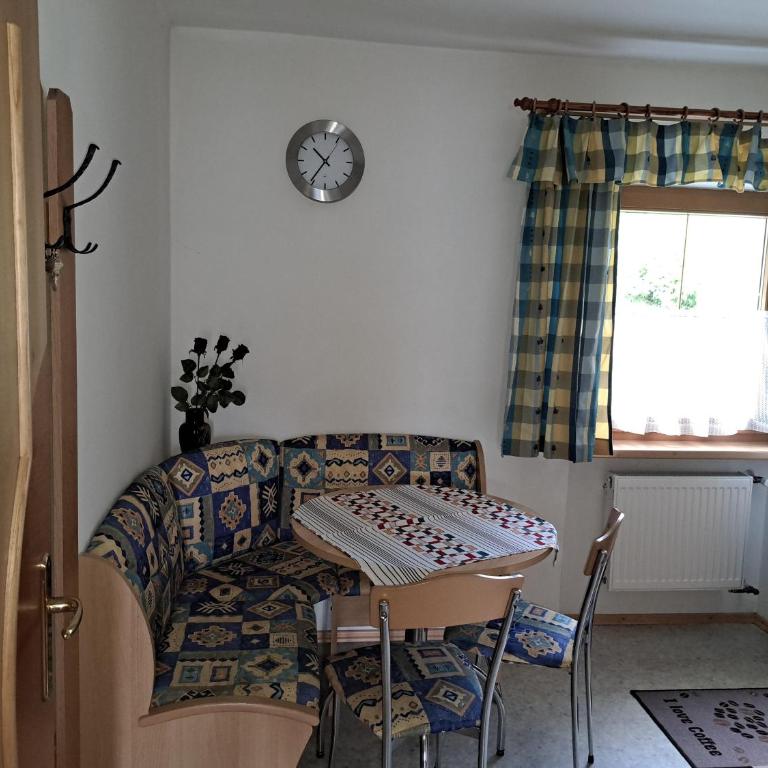 Haus Grünanger - Apartment mit 2 Schlafzimmern und Balkon - 25
