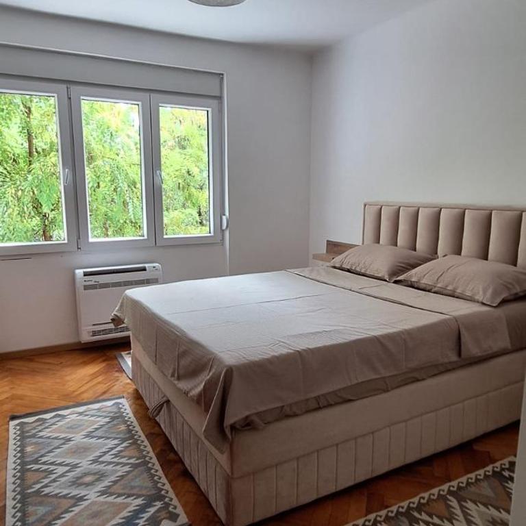 Apartment 4 - Superior Apartment with Balcony - 10