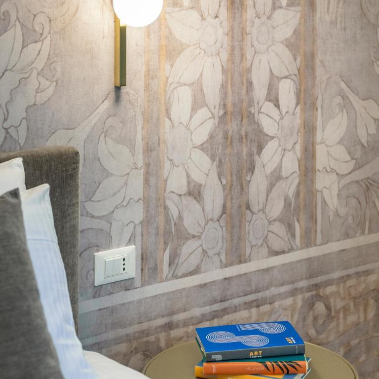 Domus Carla with Garden R&R - Two-Bedroom Deluxe Apartment - 25