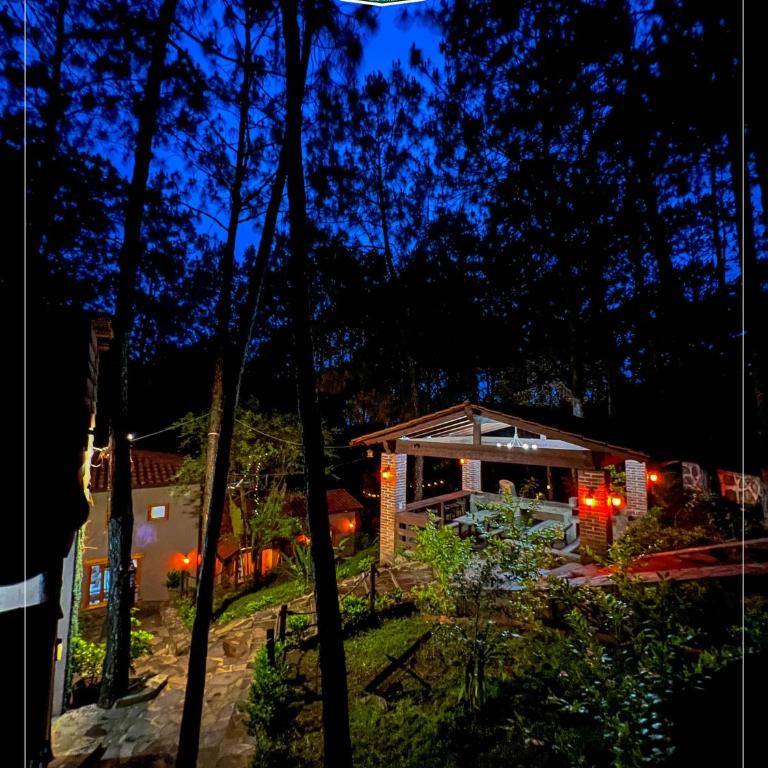Chateaux de mi Sierra Encantada - Cabaña privada y acogedora de 3 habitaciones en Mazamitla, Jal para 10-13 Personas - Casa de 3 dormitorios - 1