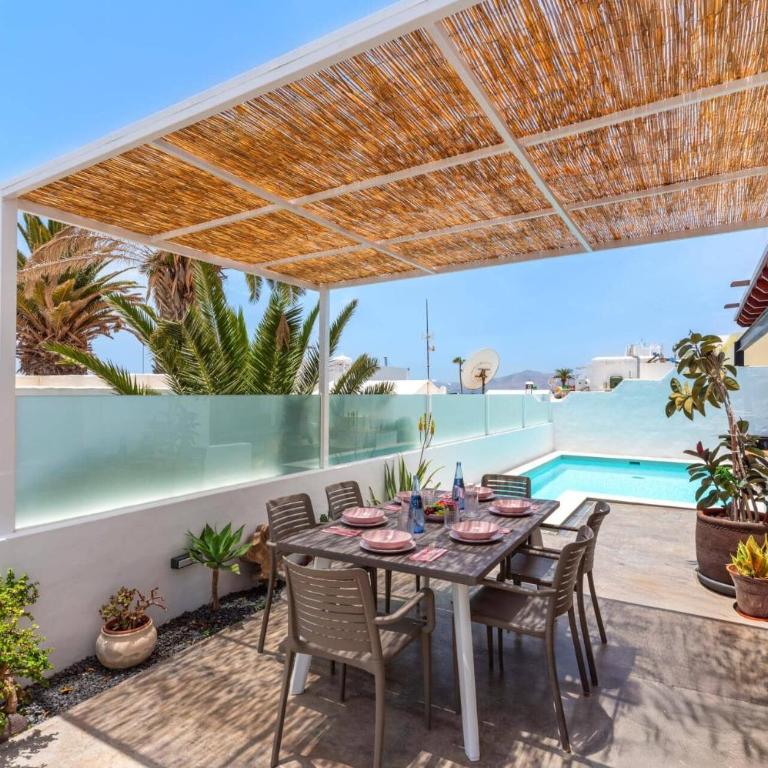 Villa Tina by Villa Plus - Villa - 16