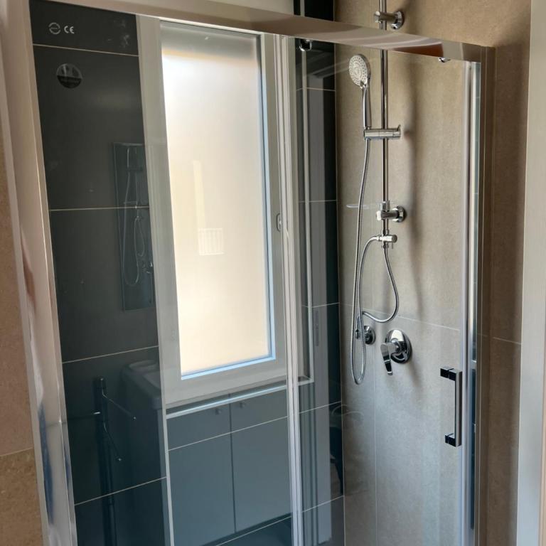 Salotto sullo Stretto - Appartamento con 2 Camere da Letto - 11