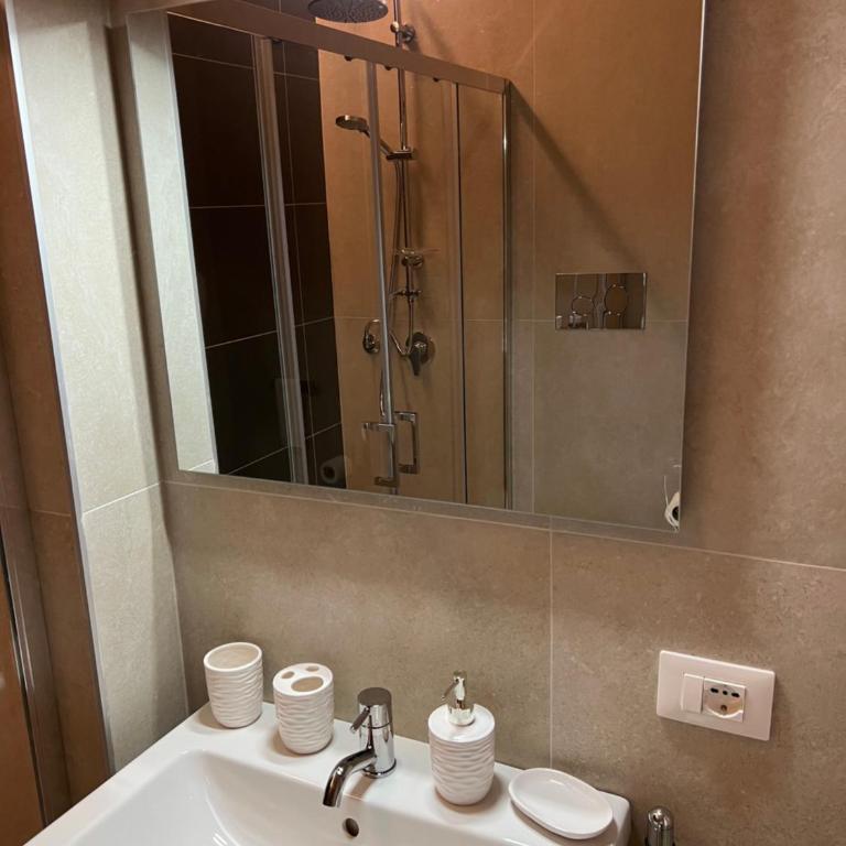 Salotto sullo Stretto - Appartamento con 2 Camere da Letto - 15