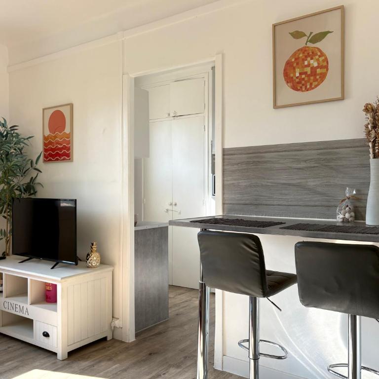 Miroball - Saint Jean du Var - Spacieux - Two-Bedroom Apartment - 9