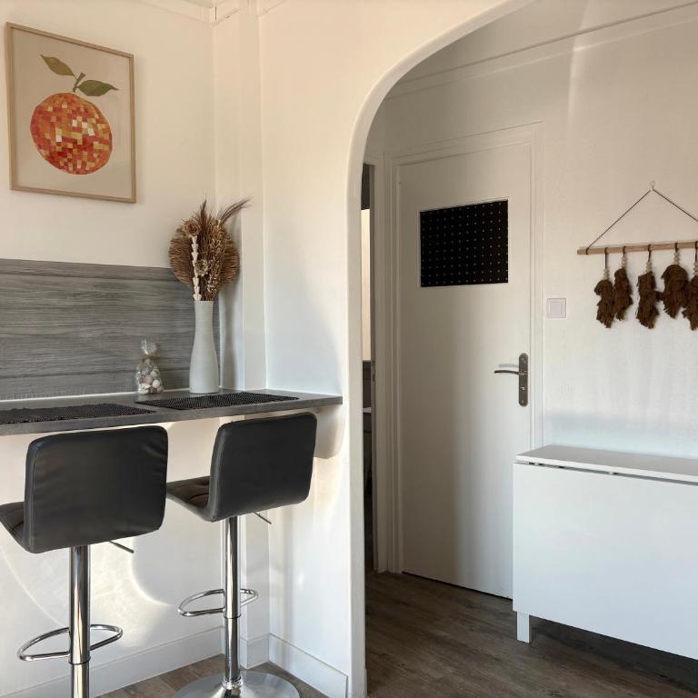 Miroball - Saint Jean du Var - Spacieux - Two-Bedroom Apartment - 12