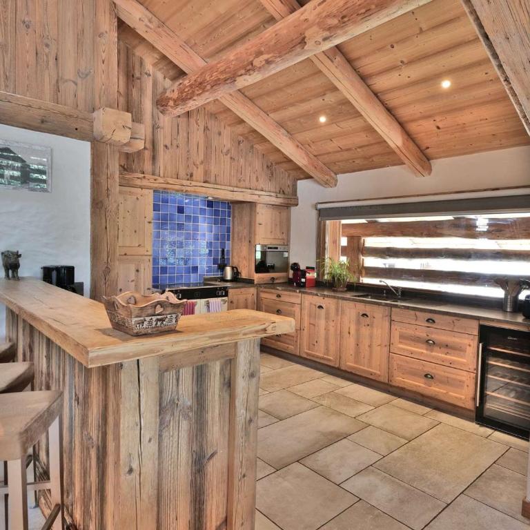 Luxueux 6 pièces avec sauna, hammam et jacuzzi, à 300m du centre et au pied des télécabines! - FR-1-458-95 - Apartamento (16 adultos) - 7