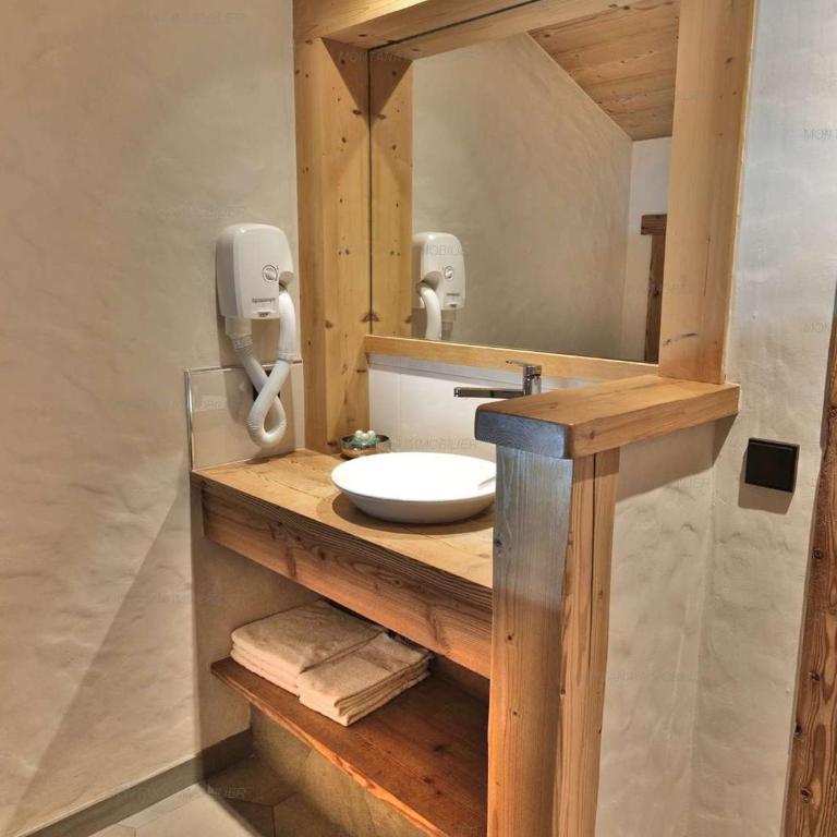 Luxueux 6 pièces avec sauna, hammam et jacuzzi, à 300m du centre et au pied des télécabines! - FR-1-458-95 - Apartamento (16 adultos) - 18