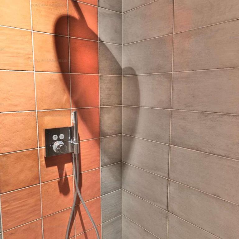 Luxueux 6 pièces avec sauna, hammam et jacuzzi, à 300m du centre et au pied des télécabines! - FR-1-458-95 - Apartamento (16 adultos) - 21