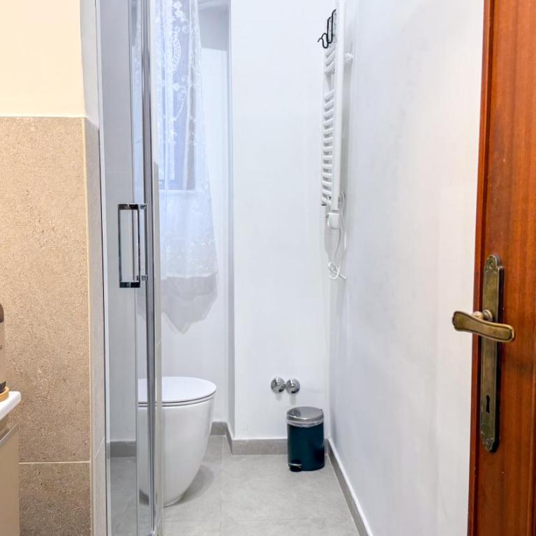 Ampio Apt Moderno a Due Passi da Trastevere - Appartement 2 Chambres - 26