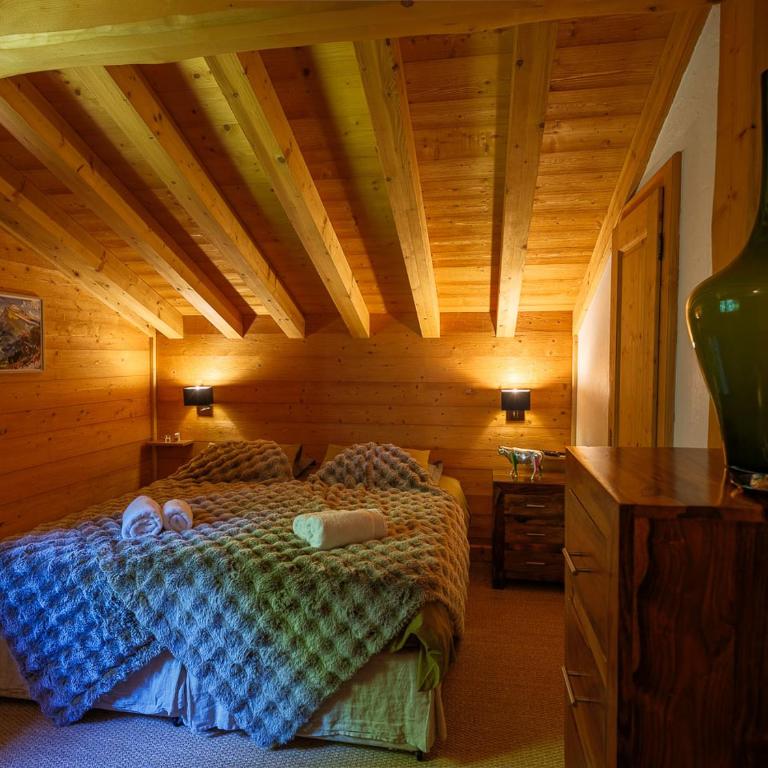 Chalet LE VAL NESS - Chambre Double ou Lits Jumeaux - Vue sur Jardin - 5