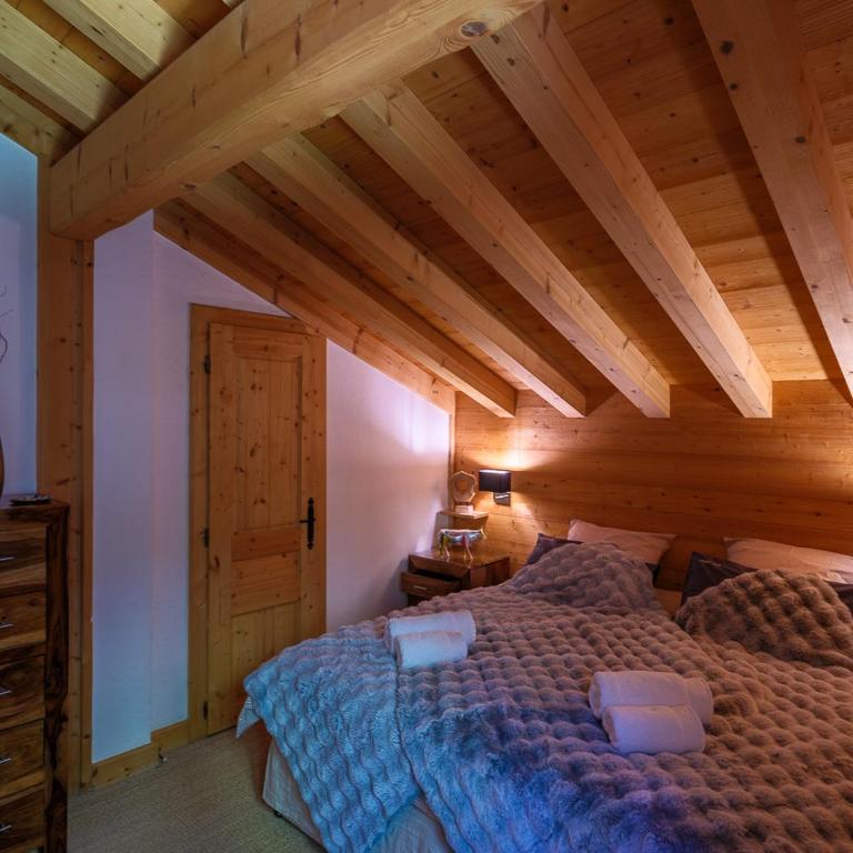 Chalet LE VAL NESS - Chambre Double ou Lits Jumeaux - Vue sur Jardin - 5