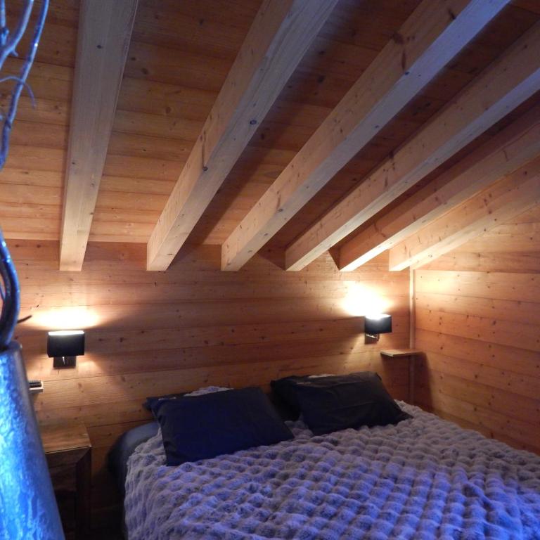 Chalet LE VAL NESS - Chambre Double ou Lits Jumeaux - Vue sur Jardin - 8
