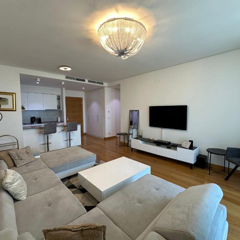 Queen B - Apartman sa 2 Spavaće Sobe - 10