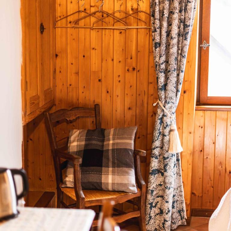 Gîte et chambres d'hôtes "La Tourtette" 12 pers - Triple Room - 12