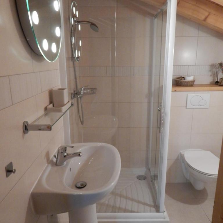 Chalet LE VAL NESS - Chambre Double ou Lits Jumeaux - Vue sur Jardin - 7
