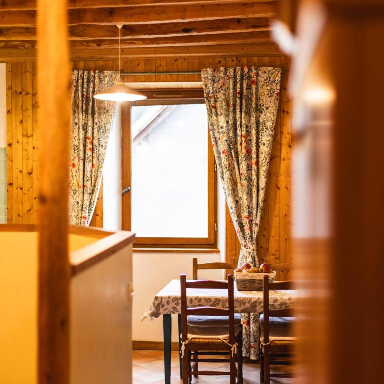 Gîte et chambres d'hôtes "La Tourtette" 12 pers - Studio - 13