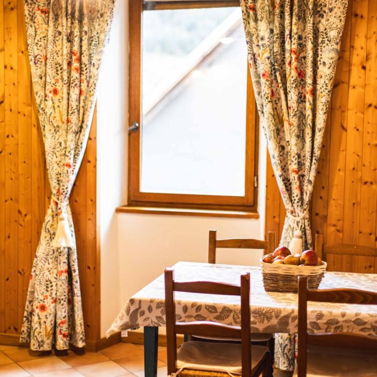 Gîte et chambres d'hôtes "La Tourtette" 12 pers - Studio - 15