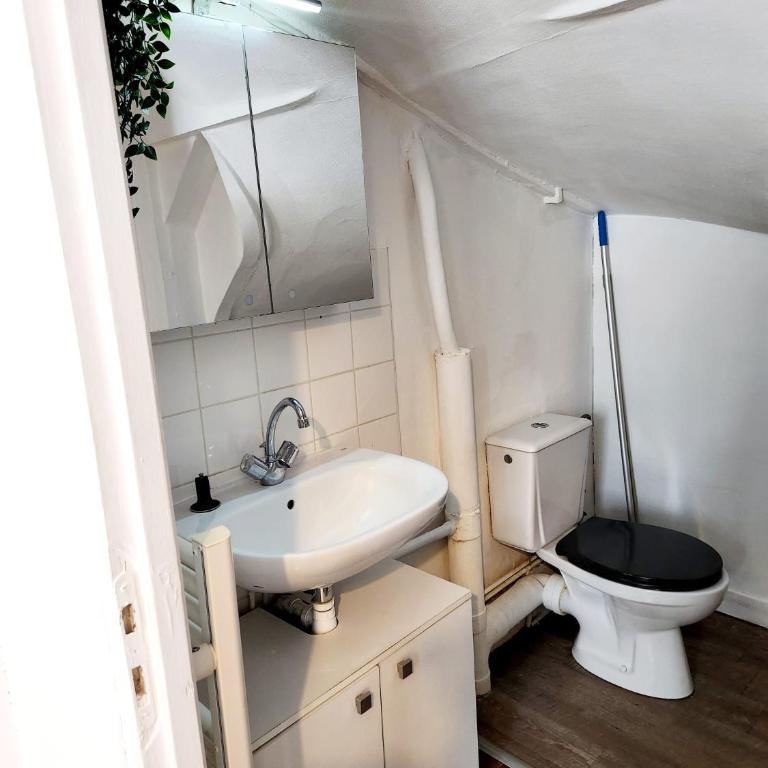 Charmant studio proche de la place Wilson - Apartamento de 1 dormitorio - 4