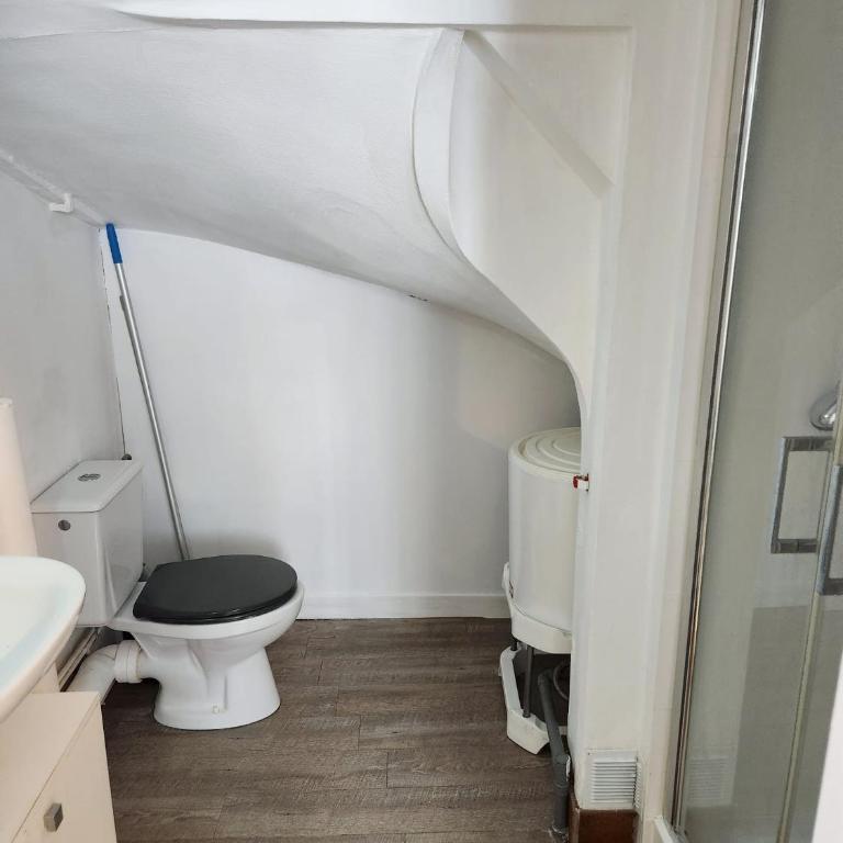 Charmant studio proche de la place Wilson - Apartamento de 1 dormitorio - 6