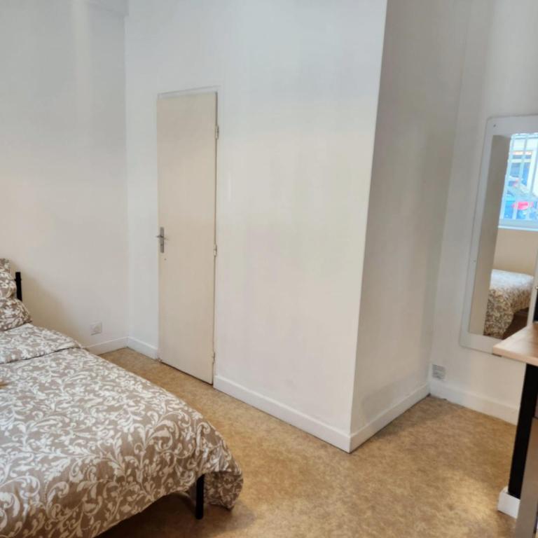 Charmant studio proche de la place Wilson - Apartamento de 1 dormitorio - 10