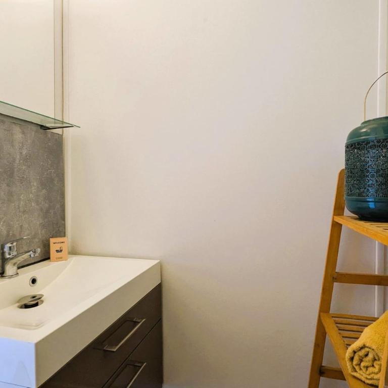 Bright studio - 300 meters from the Port of Toulon - Studio - 9