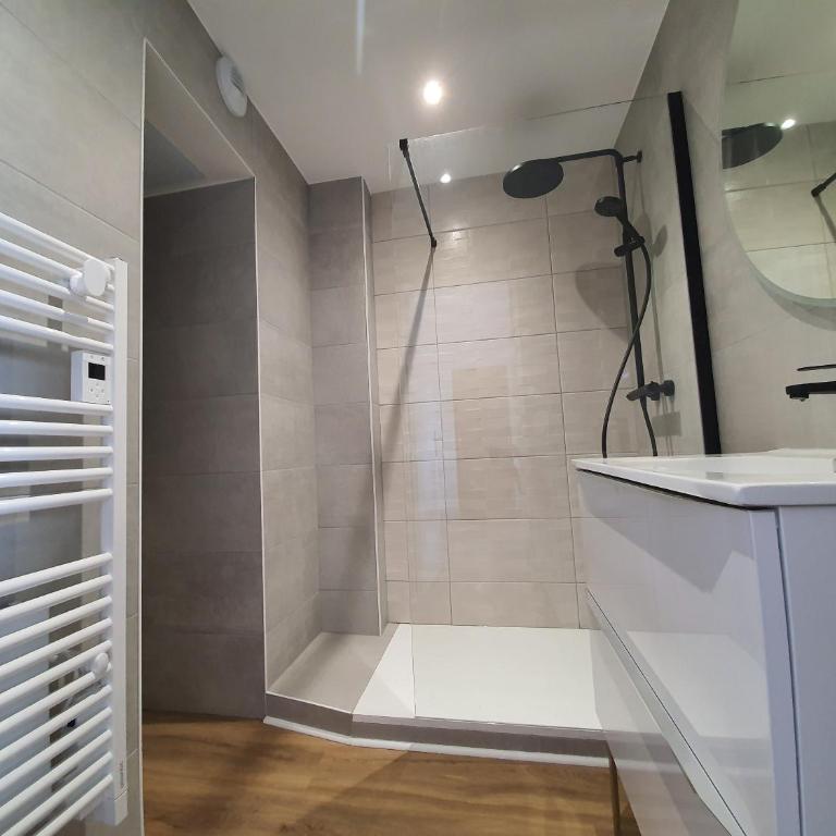2 Chambres - 4 Couchages - Proche campus - Appartement 2 Chambres - 4