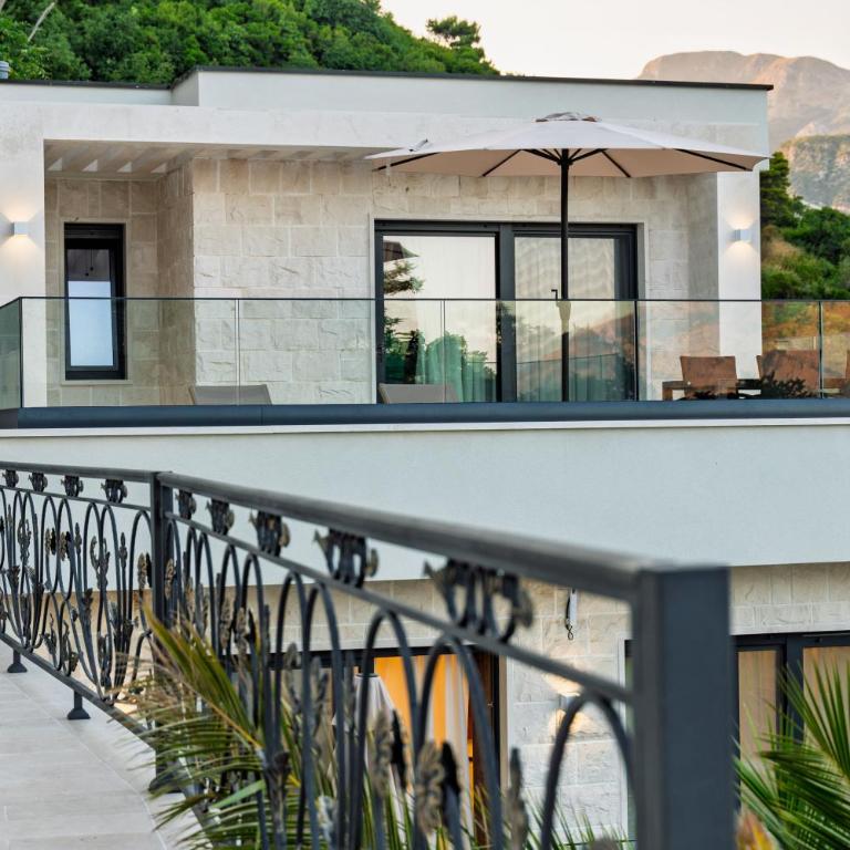 Lux Apartments Villa B-L-S - Apartman - 3