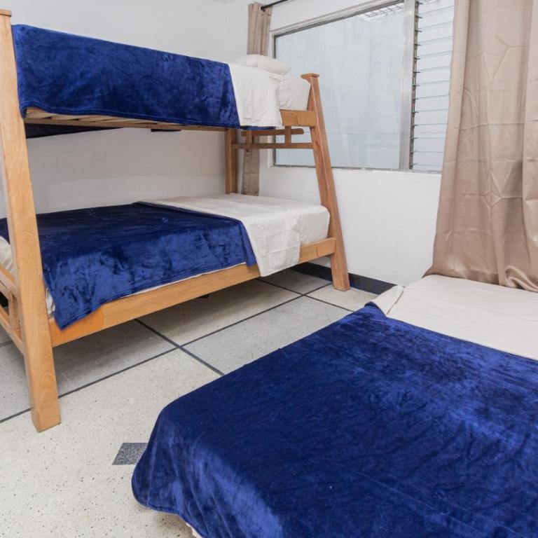 Hostal Bendito, central y cómodo - Mixed Dormitory Room - 5