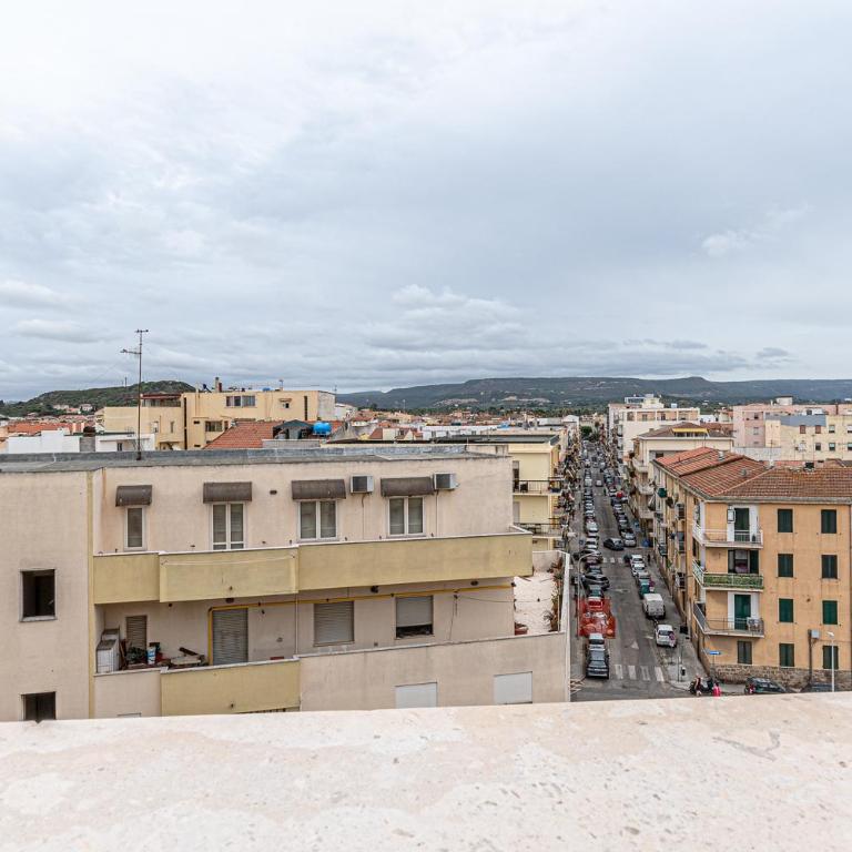 Barceloneta Experience Suite & Rooms - Double Room with Mountain View - 19