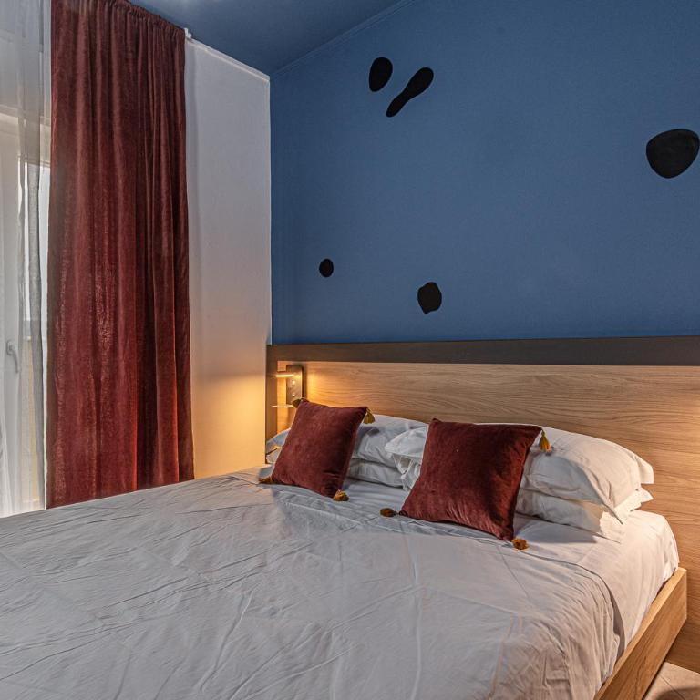 Barceloneta Experience Suite & Rooms - Double Room with Mountain View - 15