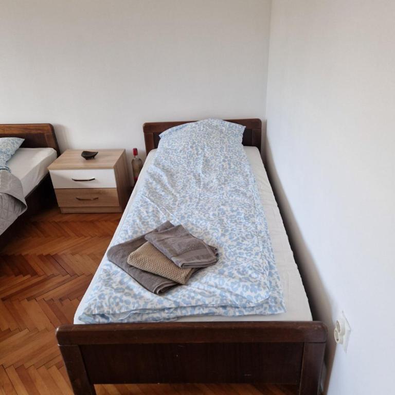 Lazarus Apartment - Apartman sa 2 Spavaće Sobe i Pogledom na Vrt - 12