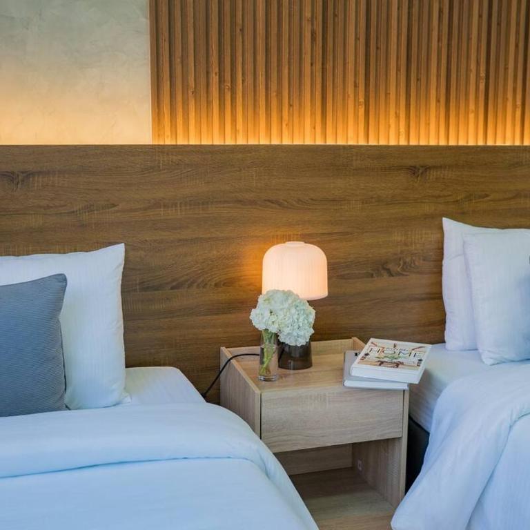 Sunsets on the 14th Floor - 5 minutes from Provenza Medellin - Two-Bedroom Apartment - 19