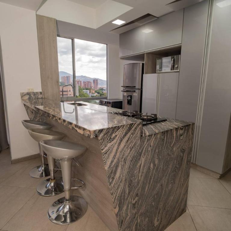 Sunsets on the 14th Floor - 5 minutes from Provenza Medellin - Two-Bedroom Apartment - 23