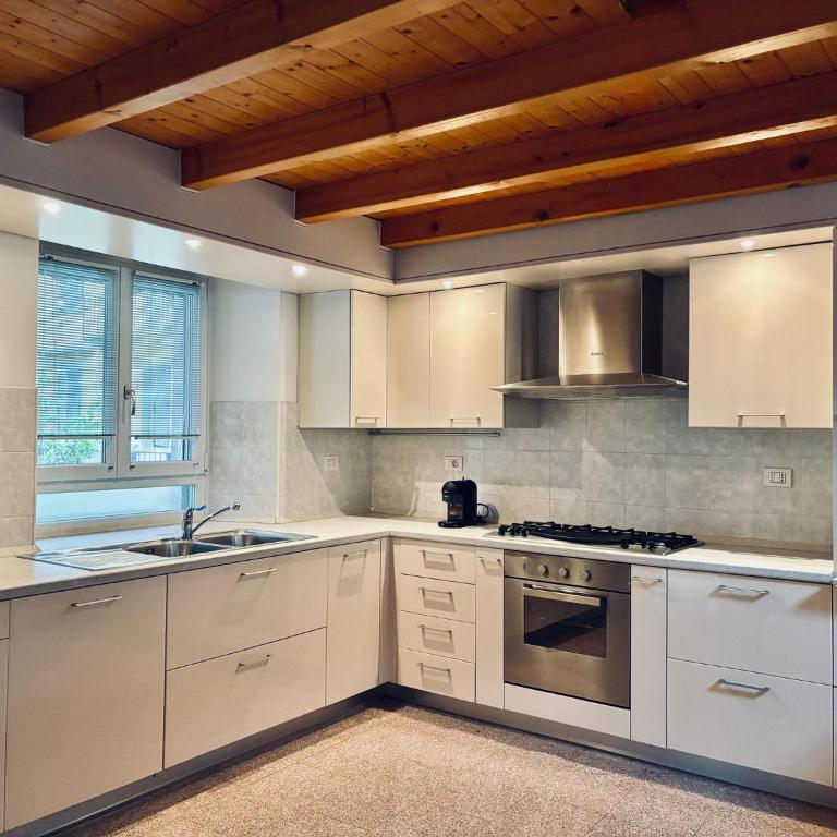 La Ca Rosa - Three-Bedroom House - 5
