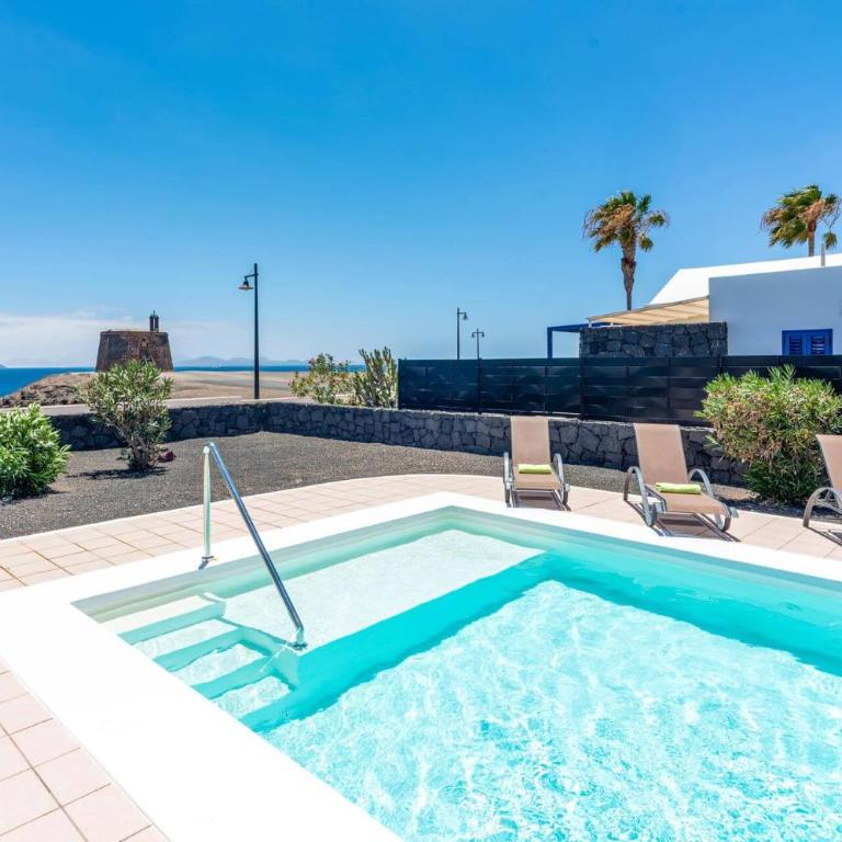Villa Seasol 2 by Villa Plus - Villa - 2