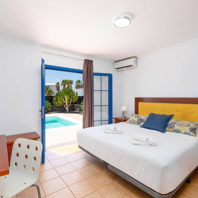 Villa Seasol 2 by Villa Plus - Villa - 5