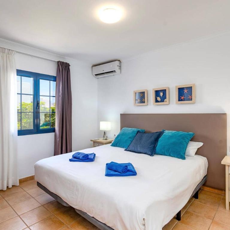 Villa Seasol 2 by Villa Plus - Villa - 15