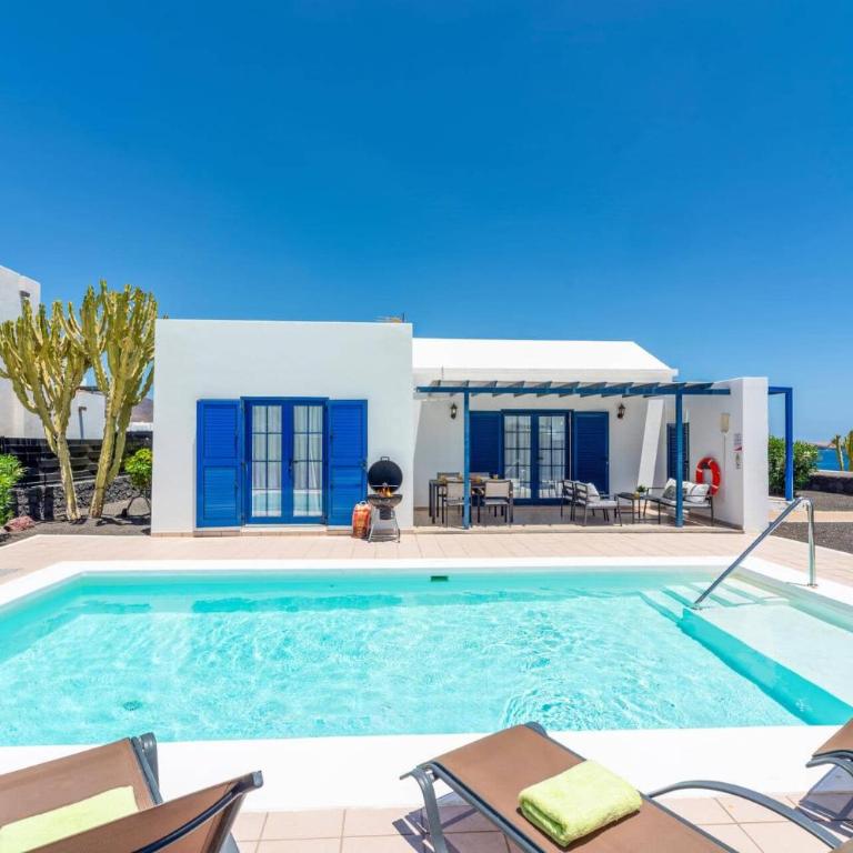 Villa Seasol 2 by Villa Plus - Villa - 20