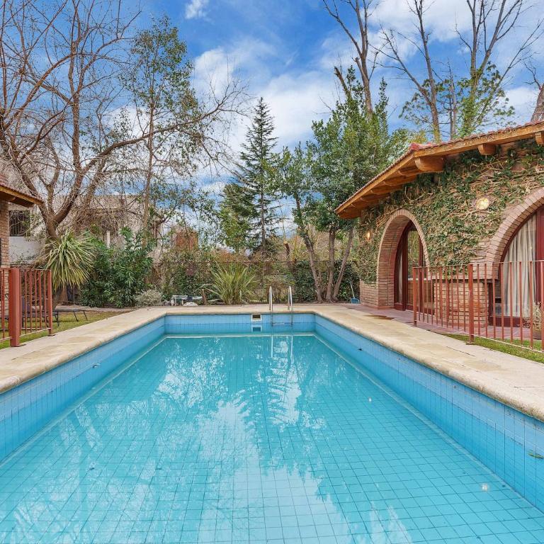 MOT Wine Country Villa 20 pax 9 Bd Pool & Jacuzzi - Villa - 3