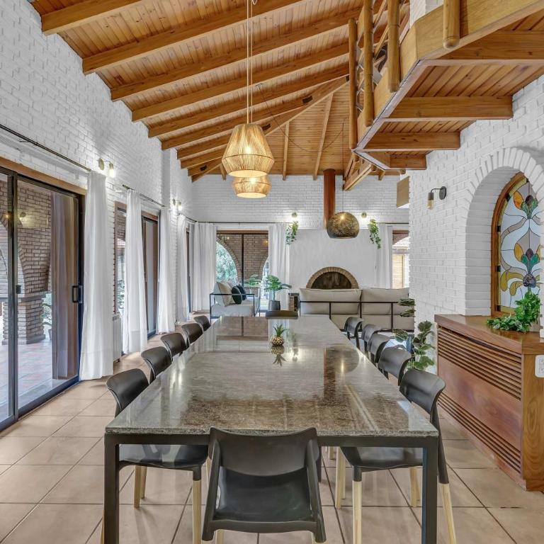 MOT Wine Country Villa 20 pax 9 Bd Pool & Jacuzzi - Villa - 6
