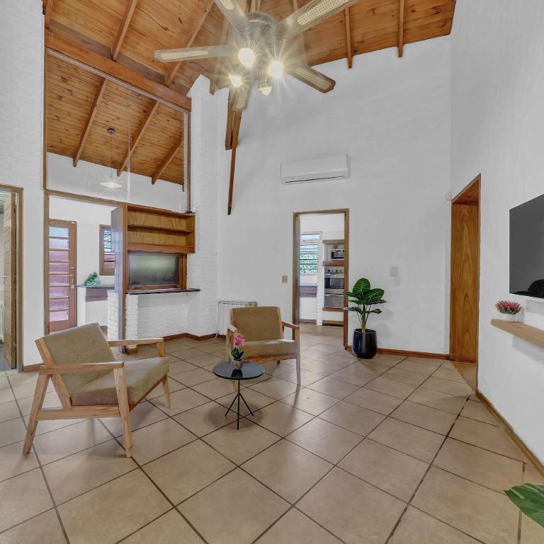 MOT Wine Country Villa 20 pax 9 Bd Pool & Jacuzzi - Villa - 46