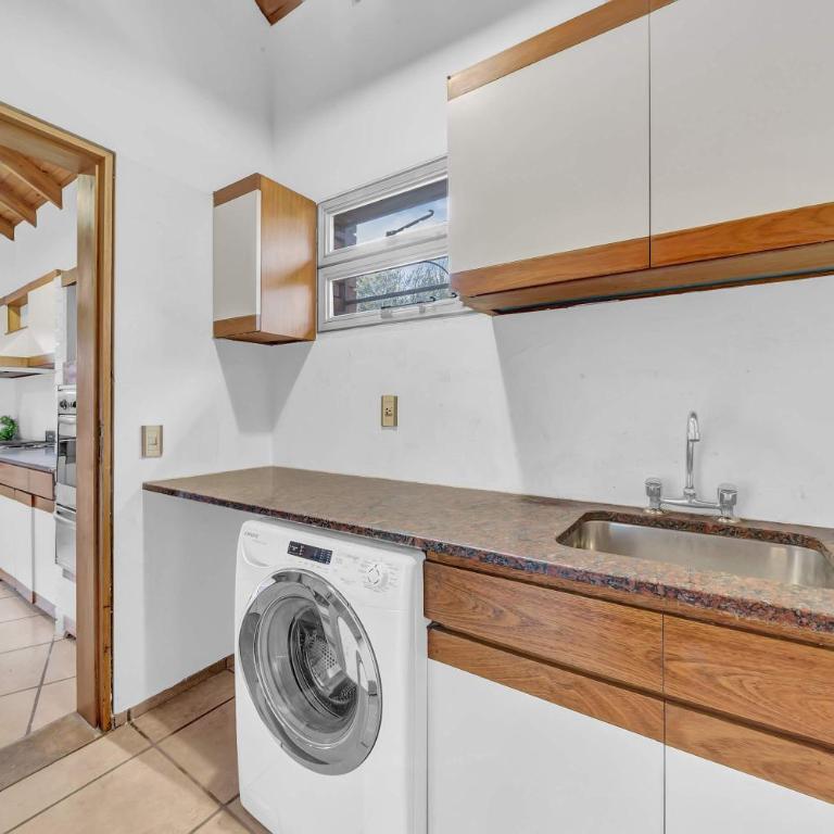 MOT Wine Country Villa 20 pax 9 Bd Pool & Jacuzzi - Villa - 52