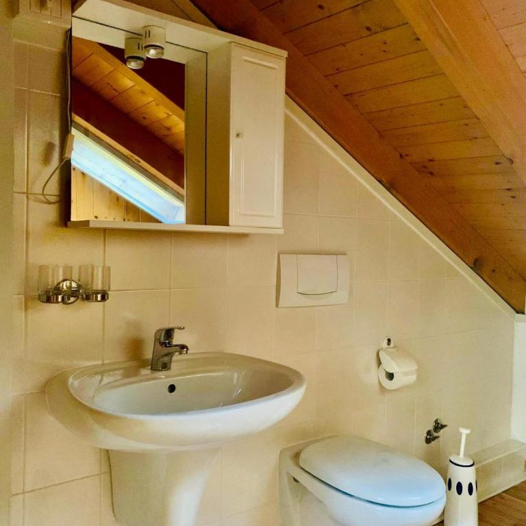 La Ca Rosa - Three-Bedroom House - 16